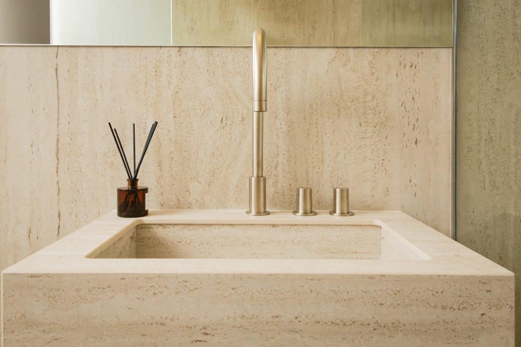 BANO COSENTINO PISO PONZANO 14 - Catemar Venezuela DEKTON, NUEVO PRODUCTO