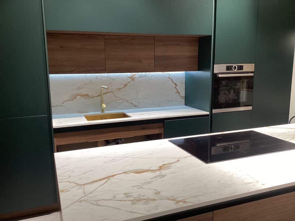 var www html tools.cosentino.com global ws public pending approval IMG 3342 - Catemar Venezuela DEKTON