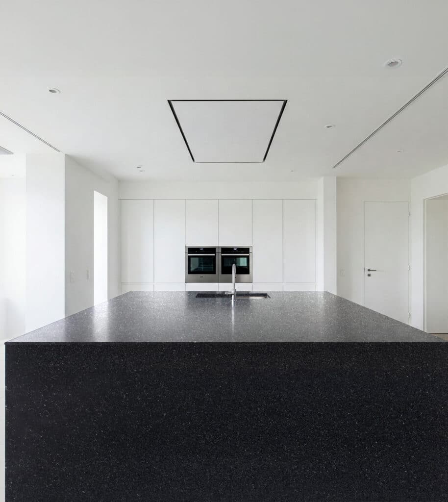 aplicacion tope cocina granito negro san gabriel - Catemar Venezuela Uncategorized