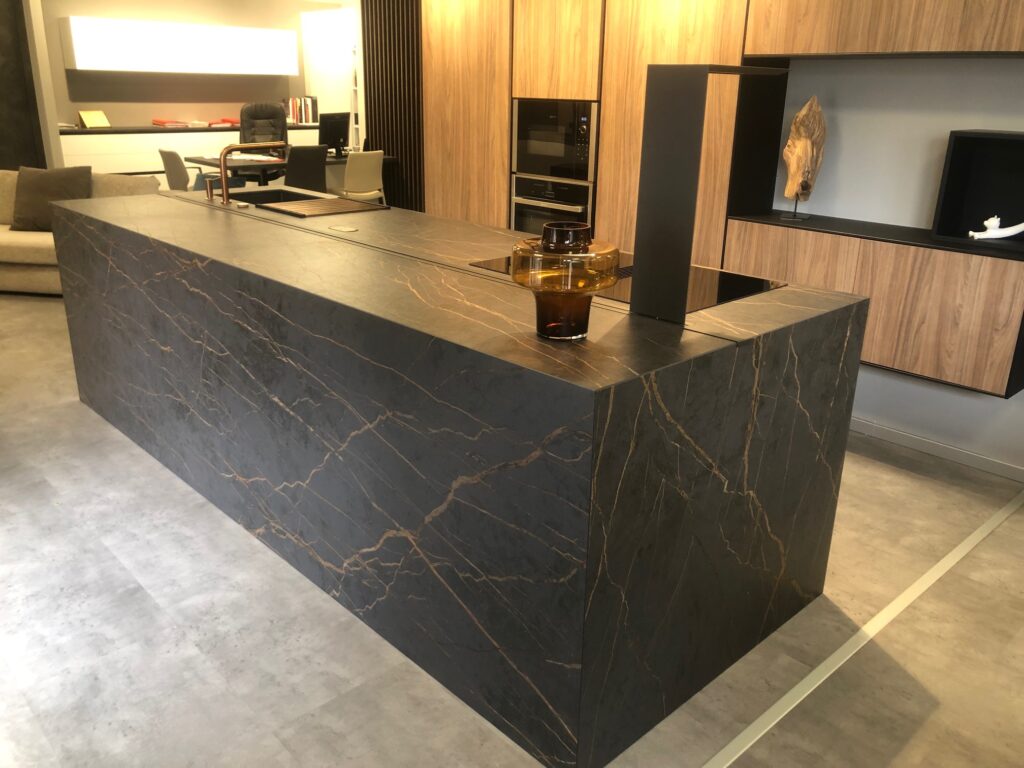 var www html tools.cosentino.com global ws public pending approval IMG 7908 - Catemar Venezuela DEKTON, COSENTINO