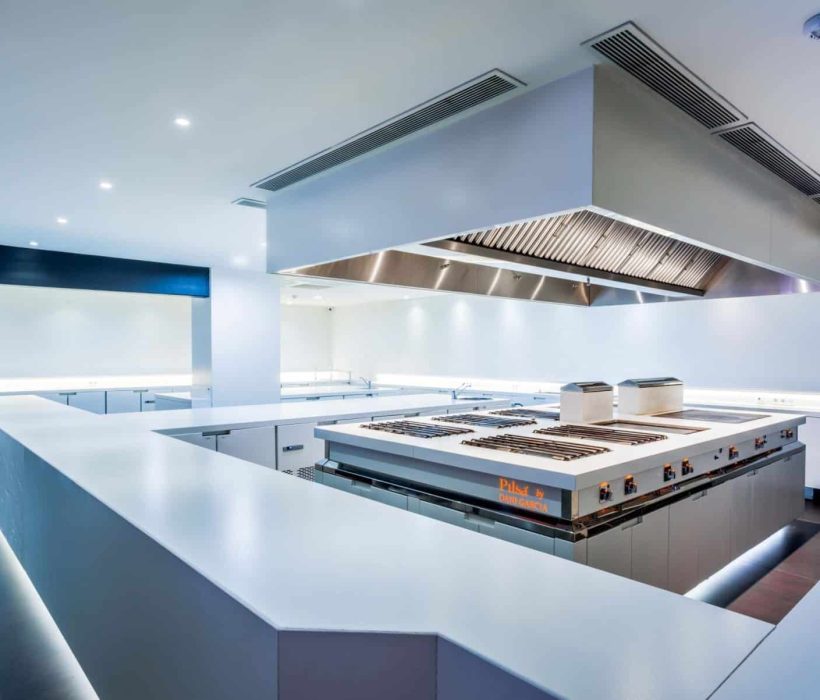 DEKTON-Restaurante-Dani-Garcia-Marbella-DK-Zenith-1-scaled